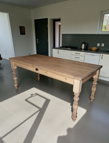 Table with 2 draw - ft,